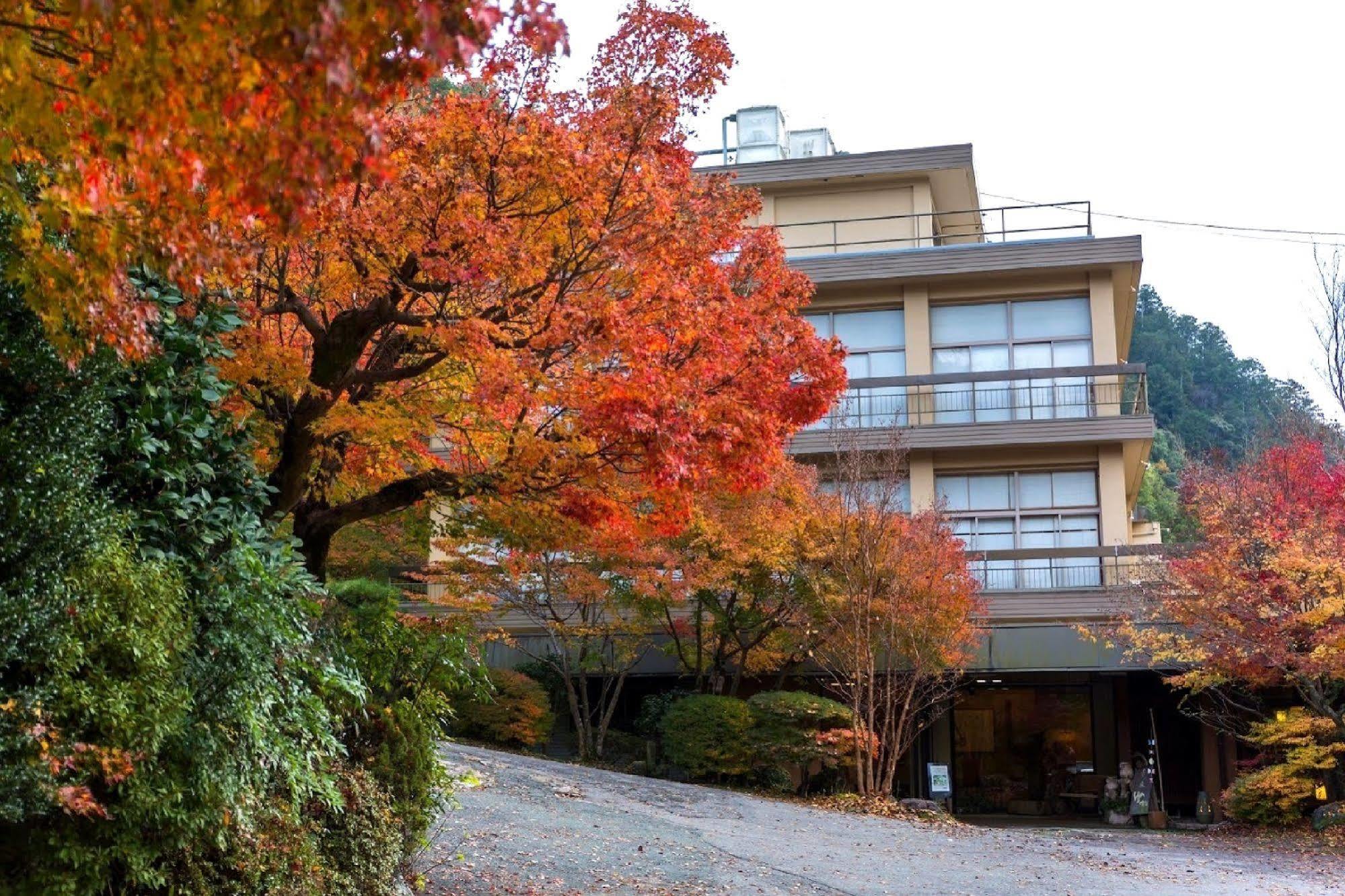 ยูโนะคาเสะ ฮาสึ Hotel Shinshiro ภายนอก รูปภาพ